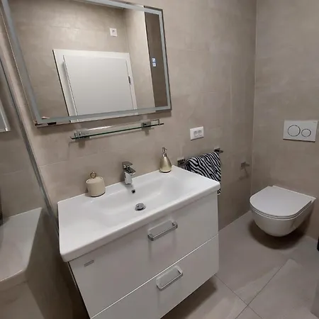 Luxury Maris Apartment